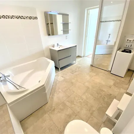 Viva Riviera Sunny 3 Bedrooms 2 Bathrooms Croisette 戛纳
